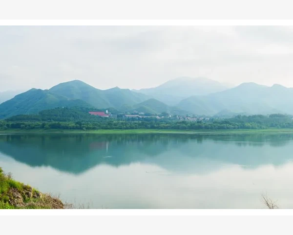 夏季中医推荐，如何穿着衣物做好养生？